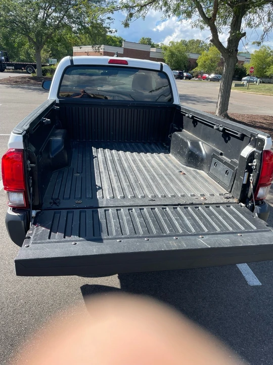 2019 Toyota Tacoma 3rd Gen - Image 4 of 21