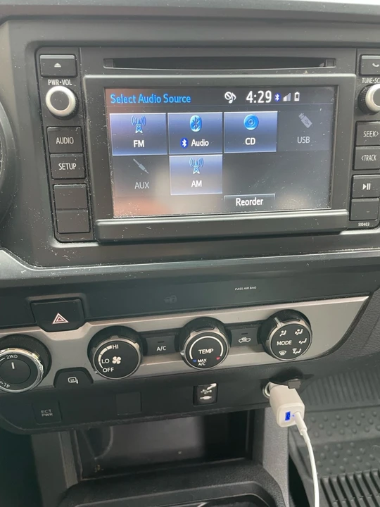 2019 Toyota Tacoma 3rd Gen - Image 17 of 21