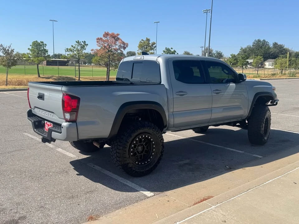 2019 Toyota Tacoma 3rd Gen - Image 5 of 20