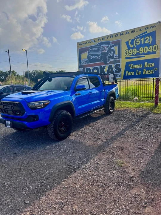 2019 Toyota Tacoma 3rd Gen - Image 2 of 9