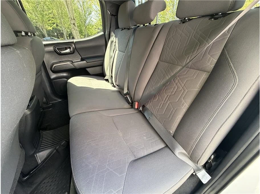 2019 Toyota Tacoma 3rd Gen - Image 4 of 14