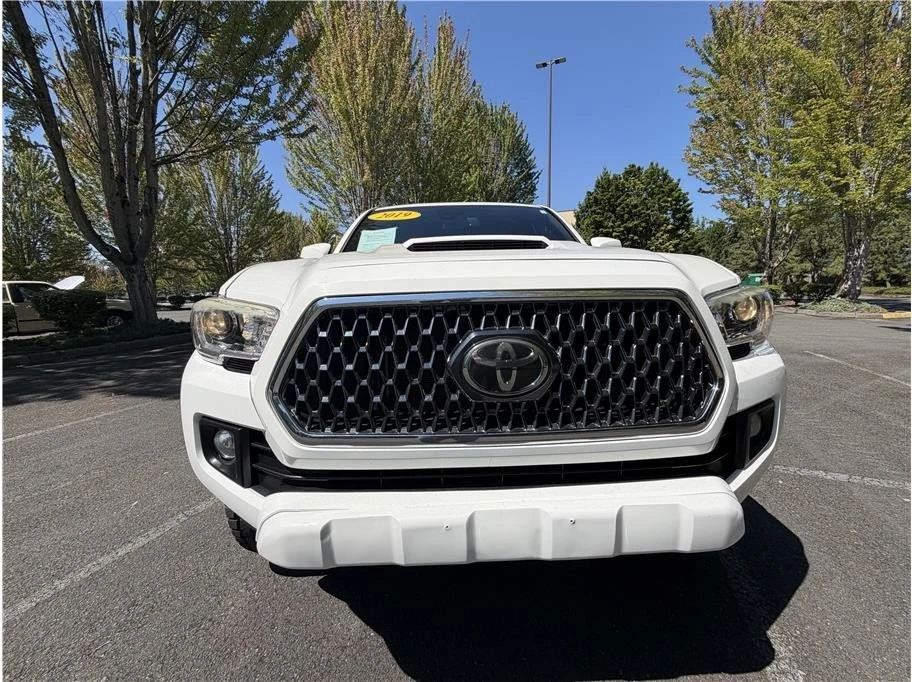2019 Toyota Tacoma 3rd Gen - Image 8 of 14