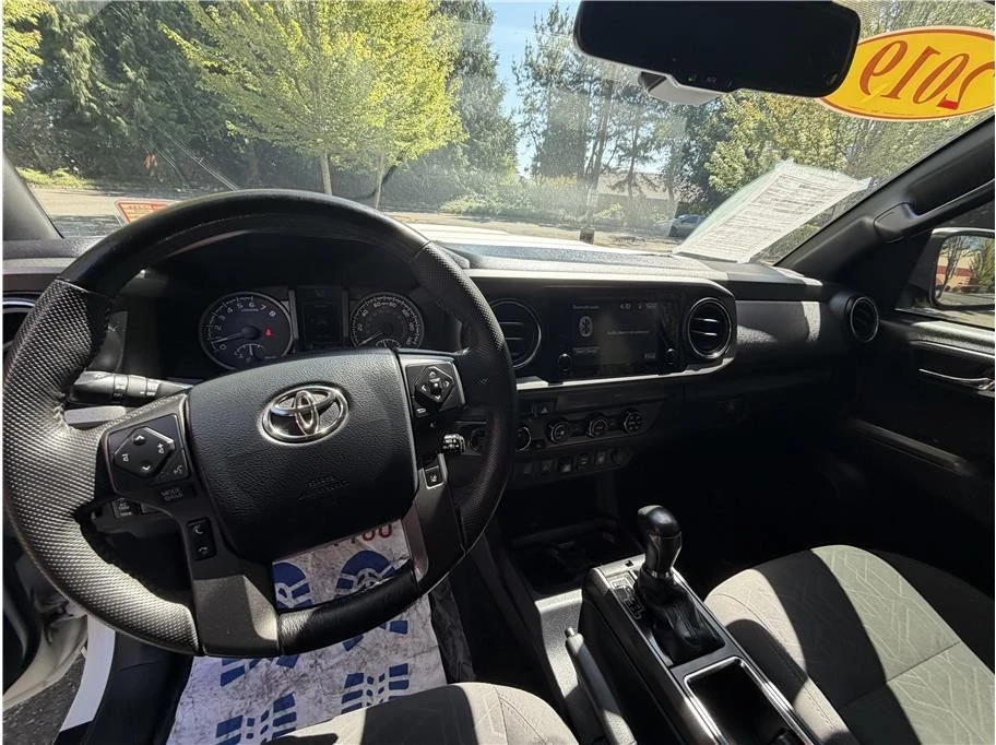 2019 Toyota Tacoma 3rd Gen - Image 5 of 14