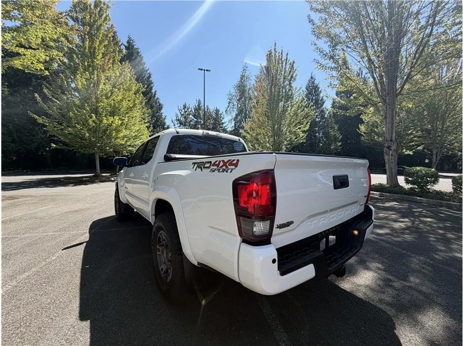 2019 Toyota Tacoma 3rd Gen - Image 12 of 14