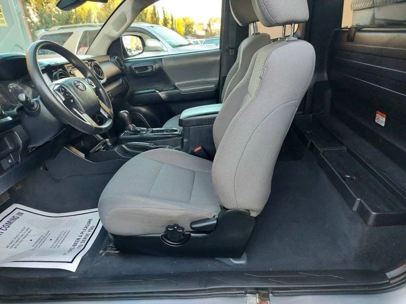 2019 Toyota Tacoma 3rd Gen - Image 6 of 12