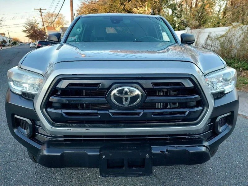2019 Toyota Tacoma 3rd Gen - Image 5 of 12