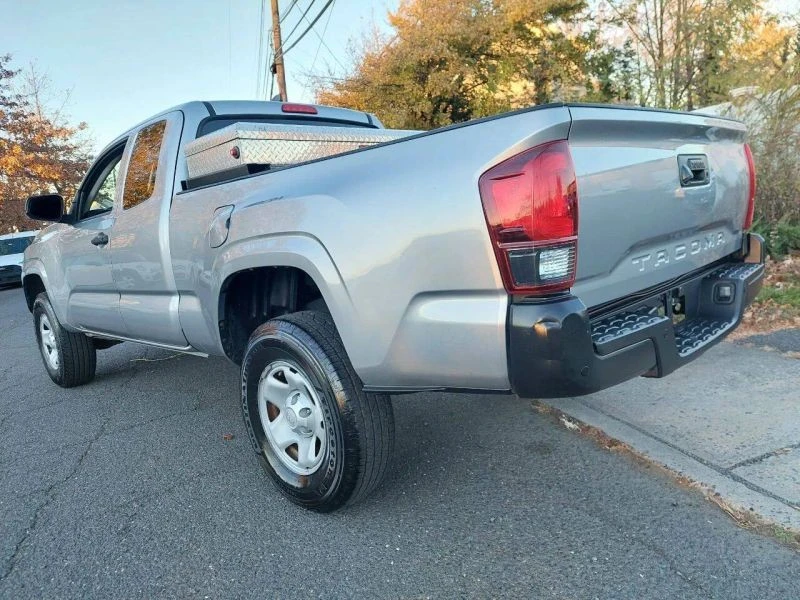 2019 Toyota Tacoma 3rd Gen - Image 8 of 12