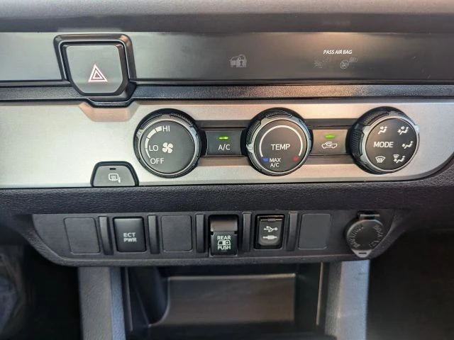 2019 Toyota Tacoma 3rd Gen - Image 16 of 21