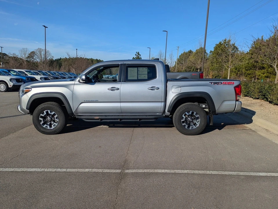 2019 Toyota Tacoma 3rd Gen - Image 7 of 12