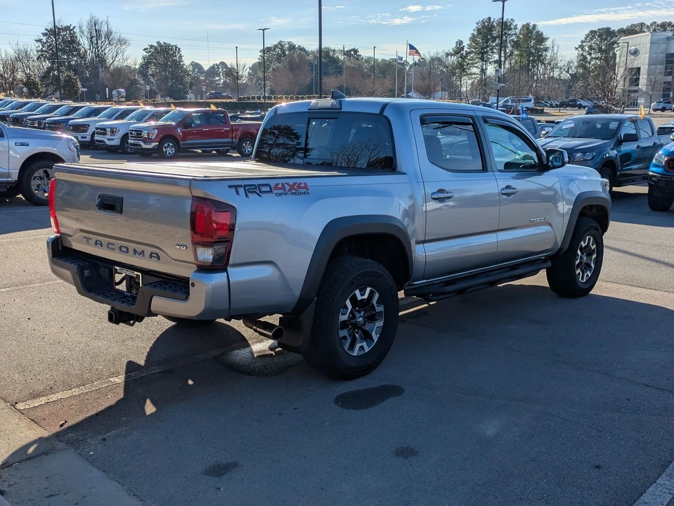 2019 Toyota Tacoma 3rd Gen - Image 4 of 12