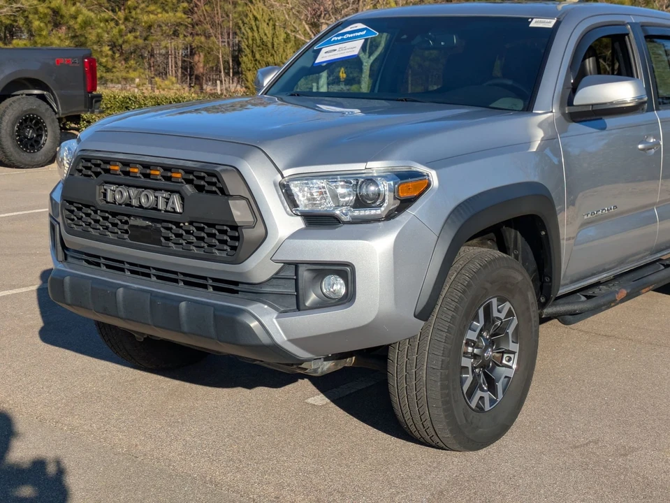 2019 Toyota Tacoma 3rd Gen - Image 10 of 12
