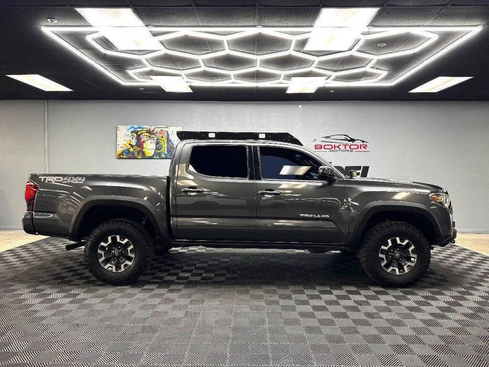 2019 Toyota Tacoma 3rd Gen - Image 16 of 21