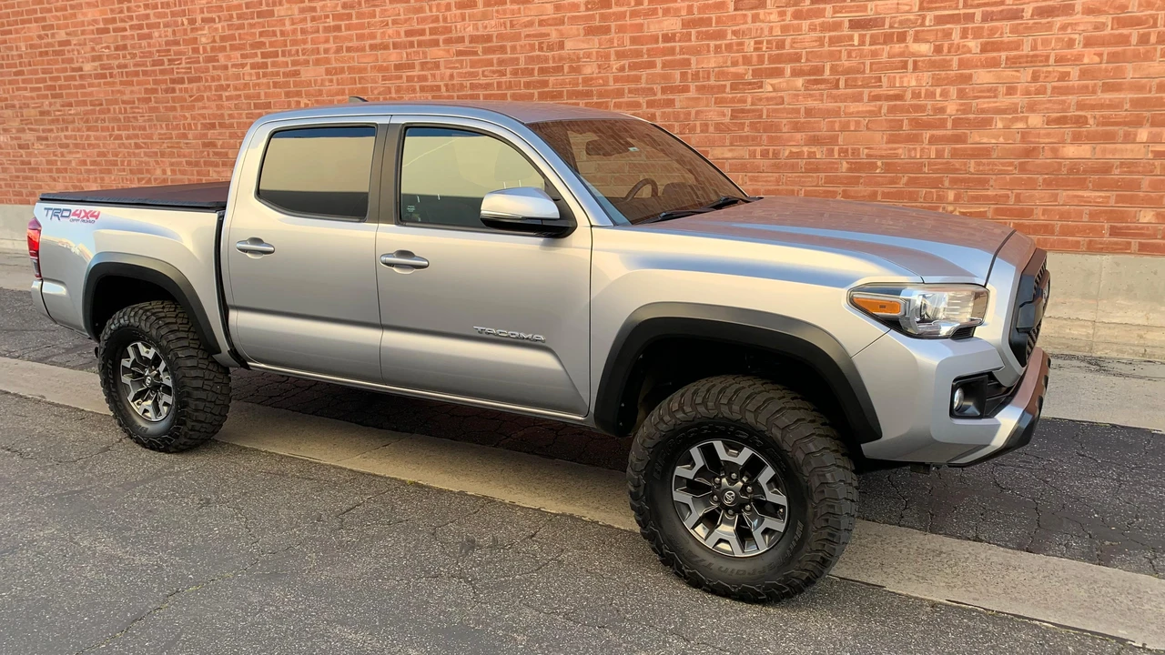 2019 Toyota Tacoma 3rd Gen - Image 19 of 31