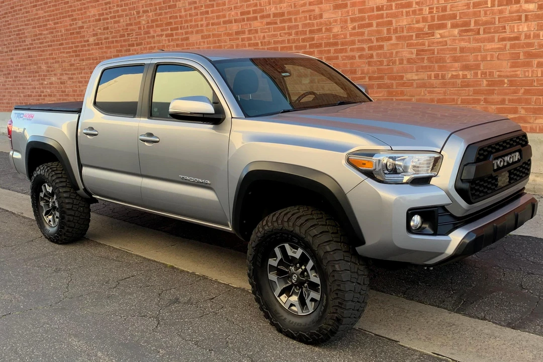 2019 Toyota Tacoma 3rd Gen - Image 3 of 31