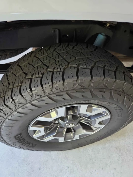 2019 Toyota Tacoma 3rd Gen - Image 10 of 20