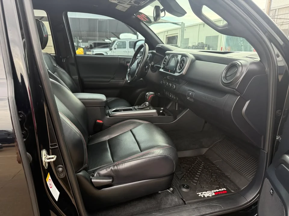 2019 Toyota Tacoma 3rd Gen - Image 12 of 13
