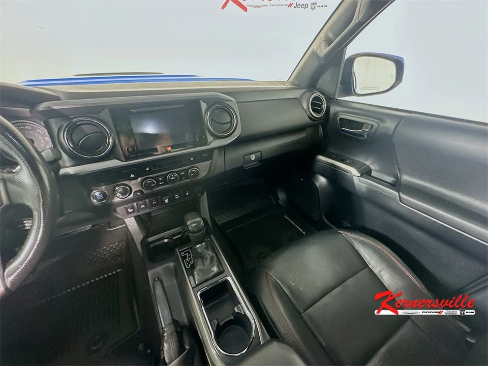 2019 Toyota Tacoma 3rd Gen - Image 11 of 21
