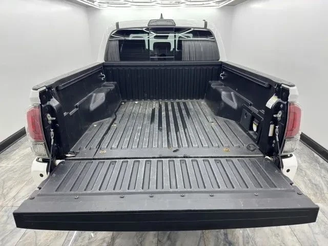 2019 Toyota Tacoma 3rd Gen - Image 6 of 12