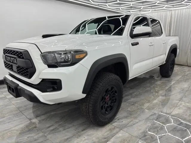 2019 Toyota Tacoma 3rd Gen - Image 3 of 12