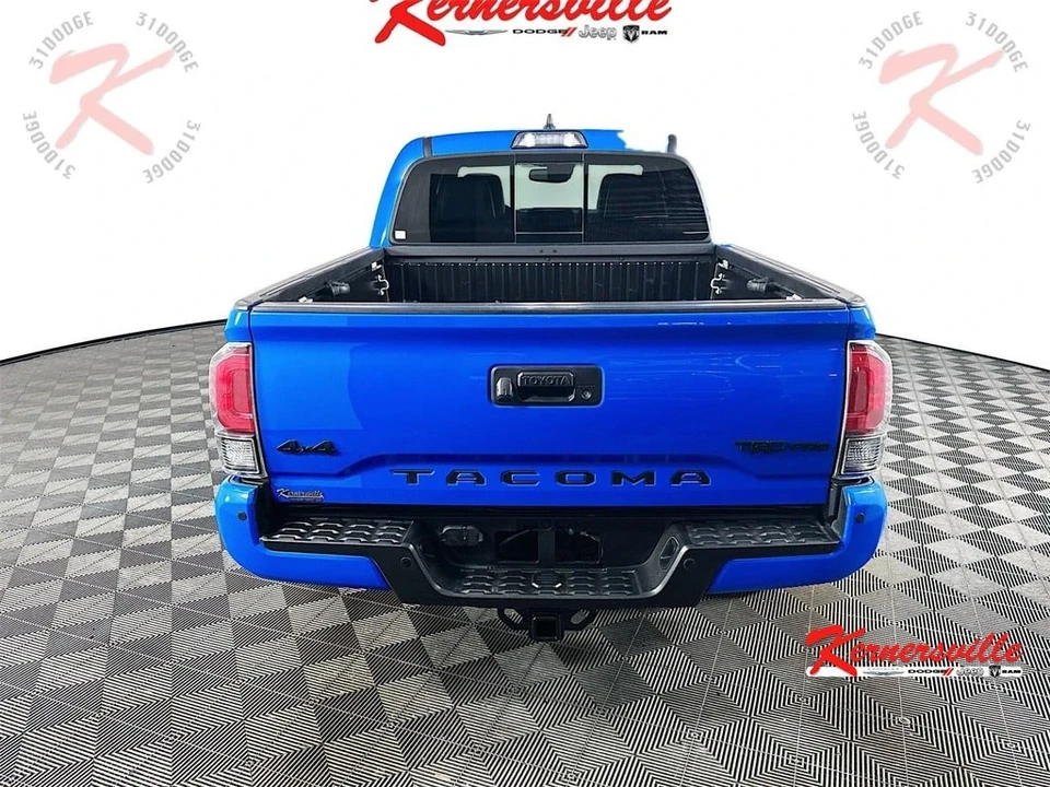 2019 Toyota Tacoma 3rd Gen - Image 6 of 12