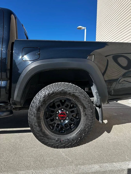 2019 Toyota - Image 12 of 13