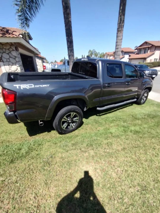 2019 Toyota Tacoma 3rd Gen - Image 3 of 10