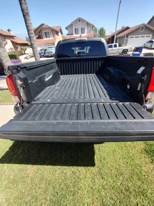 2019 Toyota Tacoma 3rd Gen - Image 8 of 10