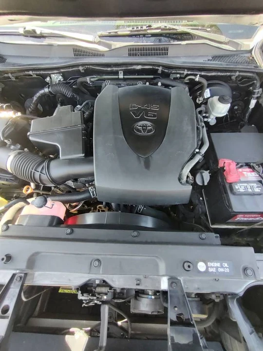 2019 Toyota Tacoma 3rd Gen - Image 9 of 10