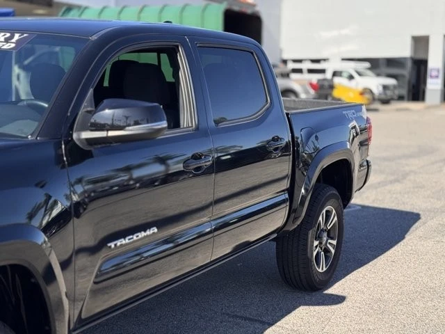 2019 Toyota Tacoma 3rd Gen - Image 9 of 12