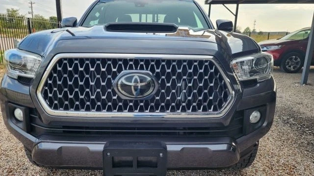 2019 Toyota Tacoma 3rd Gen - Image 5 of 21