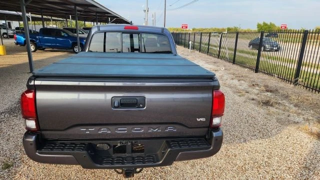 2019 Toyota Tacoma 3rd Gen - Image 11 of 21