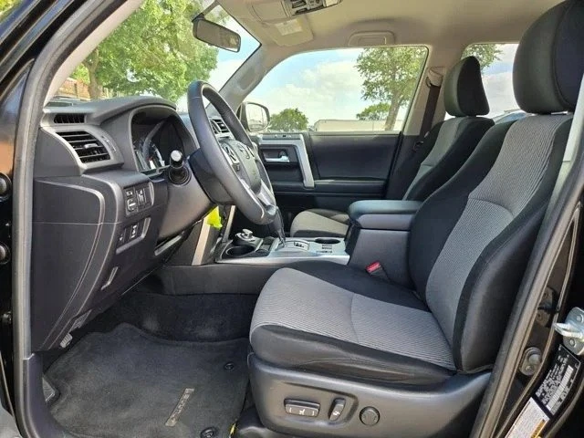 2019 Toyota 4Runner 5th Gen - Image 8 of 17
