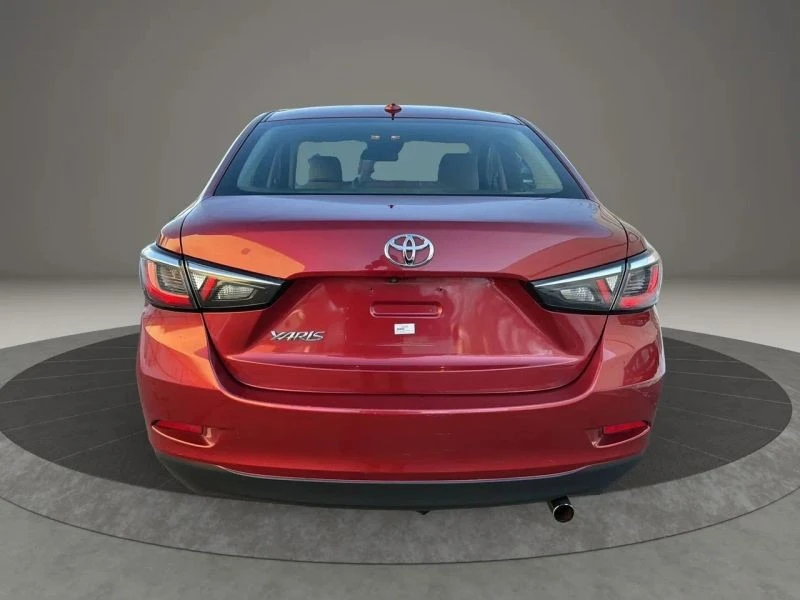 2019 Toyota Yaris - Image 6 of 12