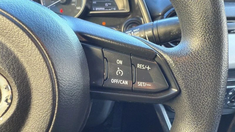 2019 Toyota Yaris - Image 11 of 12
