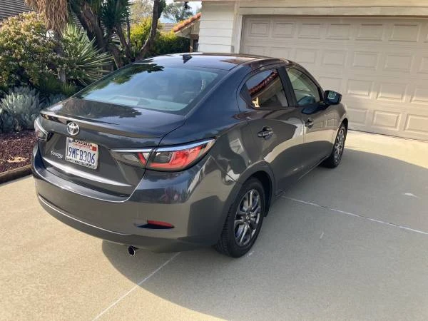 2019 Toyota Yaris - Image 4 of 13
