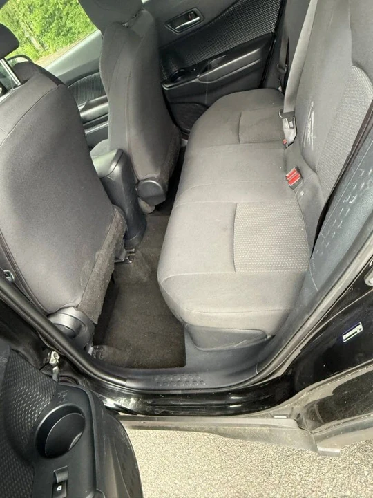 2019 Toyota C-HR - Image 8 of 13
