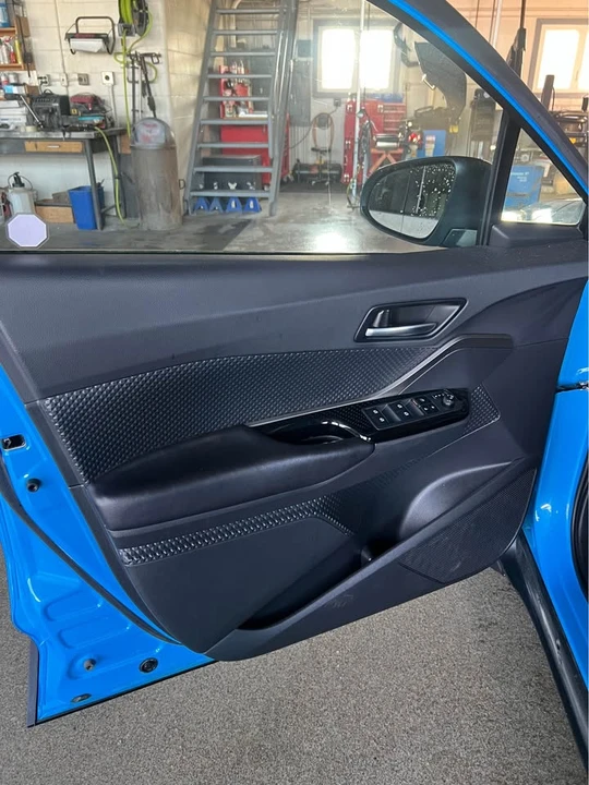 2019 Toyota C-HR - Image 7 of 15