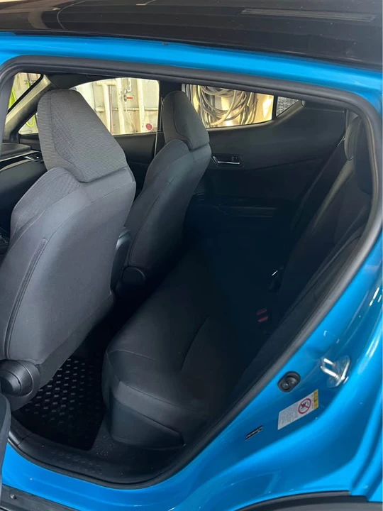 2019 Toyota C-HR - Image 8 of 15