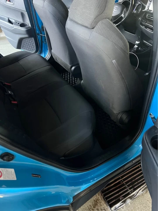 2019 Toyota C-HR - Image 11 of 15