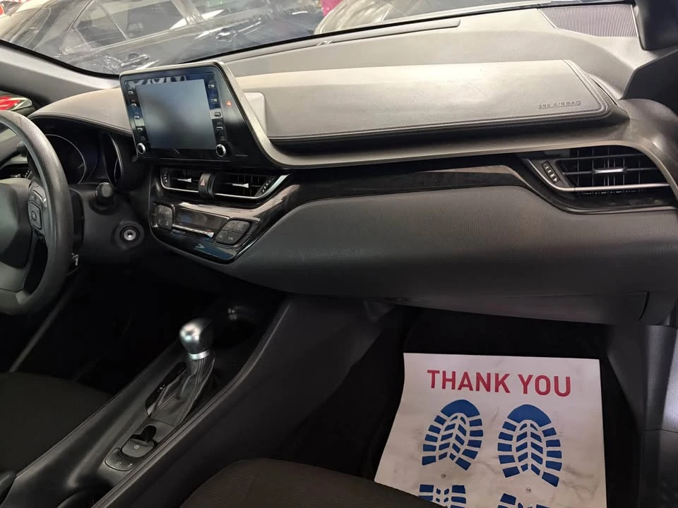 2019 Toyota C-HR - Image 13 of 15