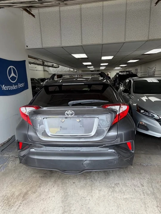 2019 Toyota C-HR - Image 2 of 15