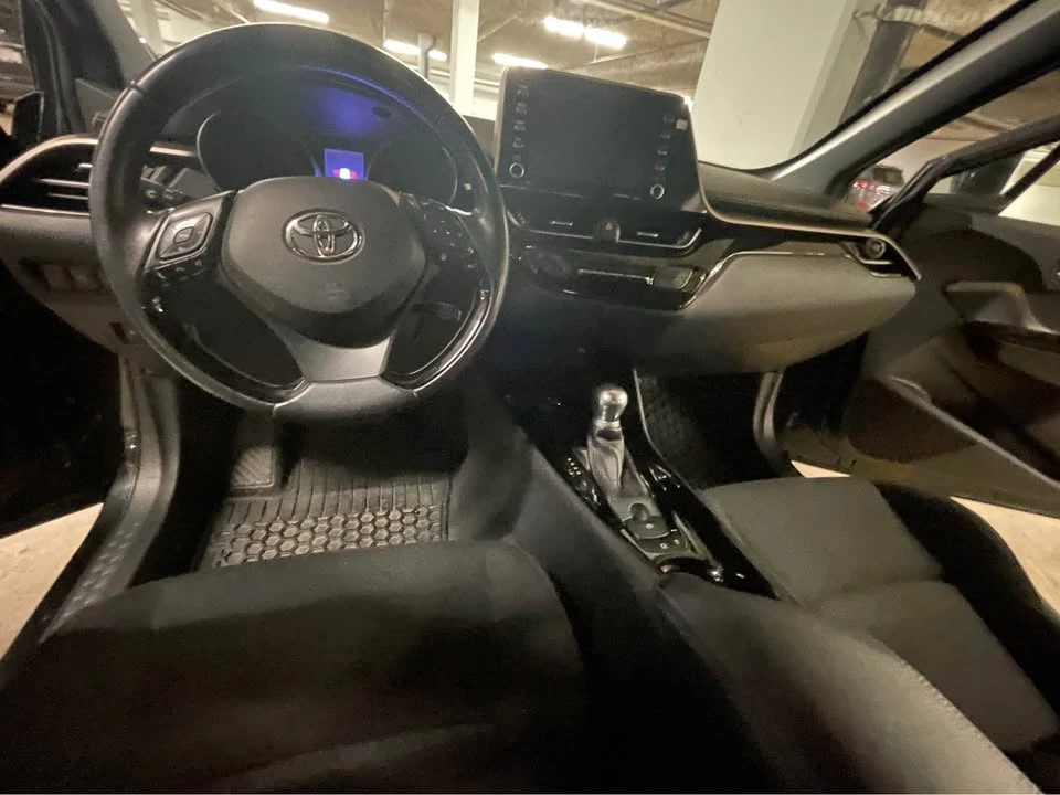 2019 Toyota C-HR - Image 8 of 14