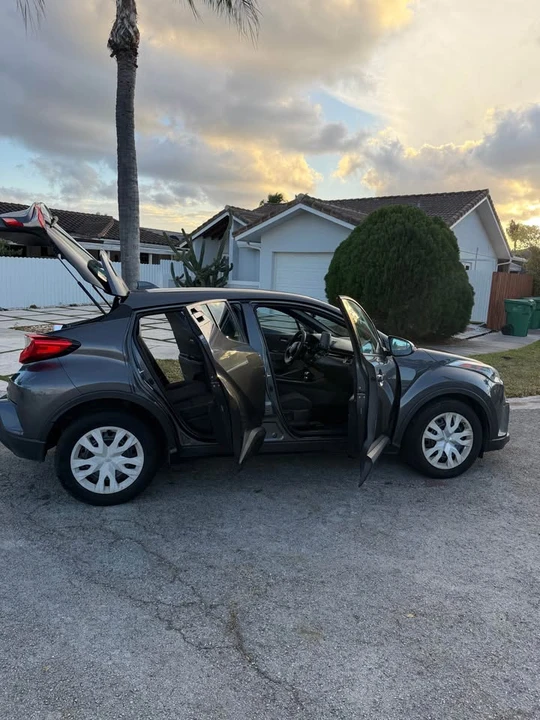 2019 Toyota C-HR - Image 5 of 6