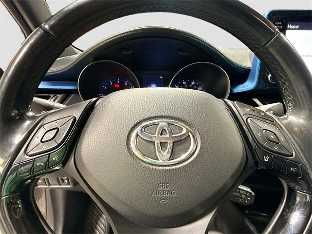 2019 Toyota C-HR - Image 9 of 18