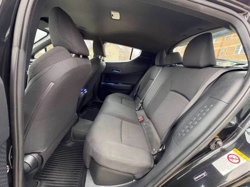 2019 Toyota C-HR - Image 11 of 20