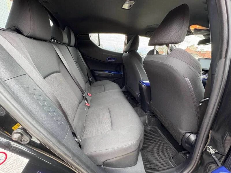 2019 Toyota C-HR - Image 13 of 20