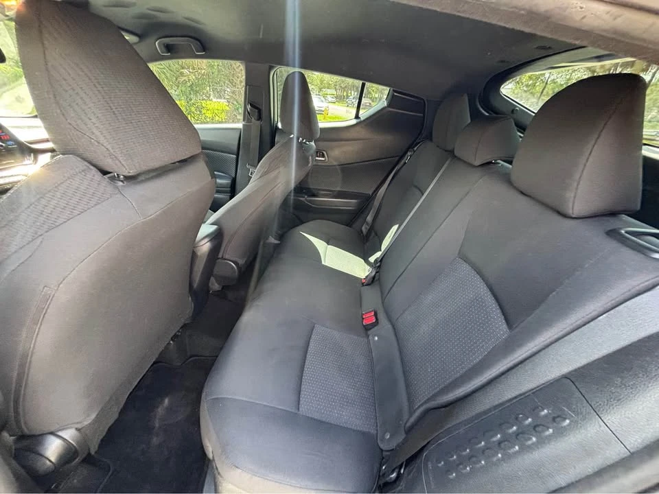 2019 Toyota C-HR - Image 11 of 15