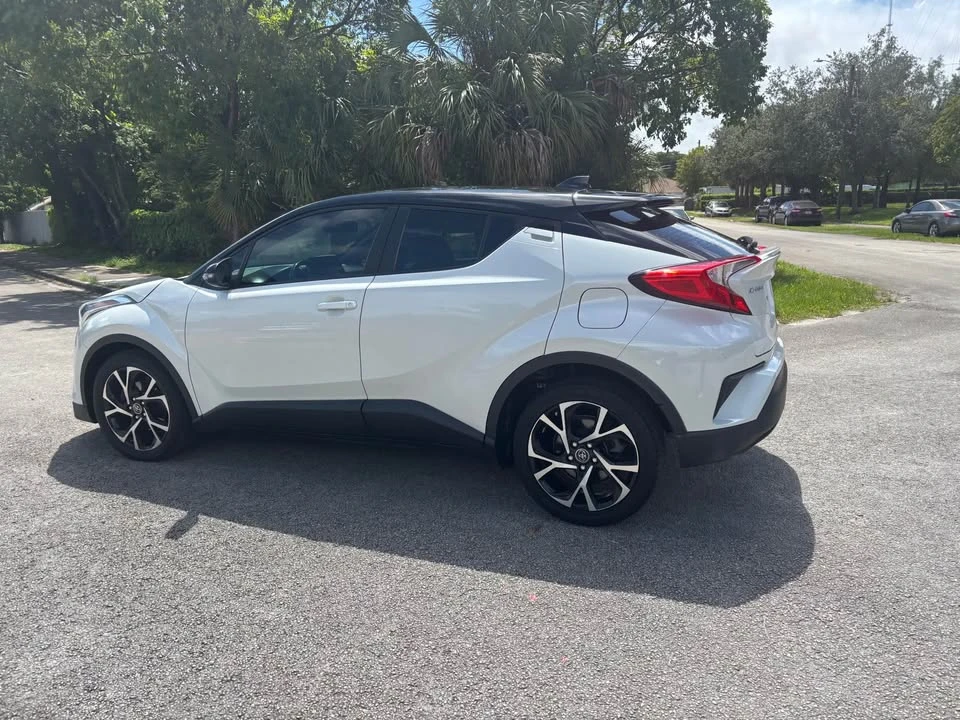 2019 Toyota C-HR - Image 6 of 15