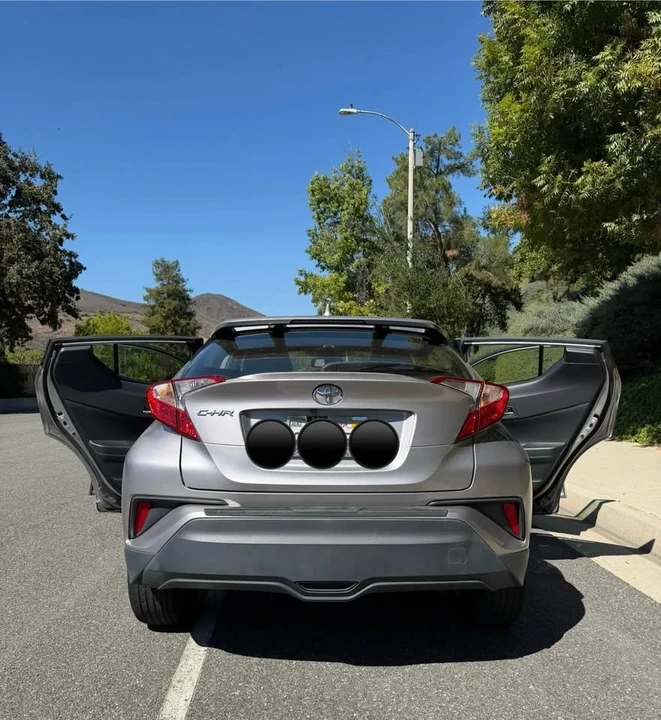 2019 Toyota C-HR - Image 3 of 12