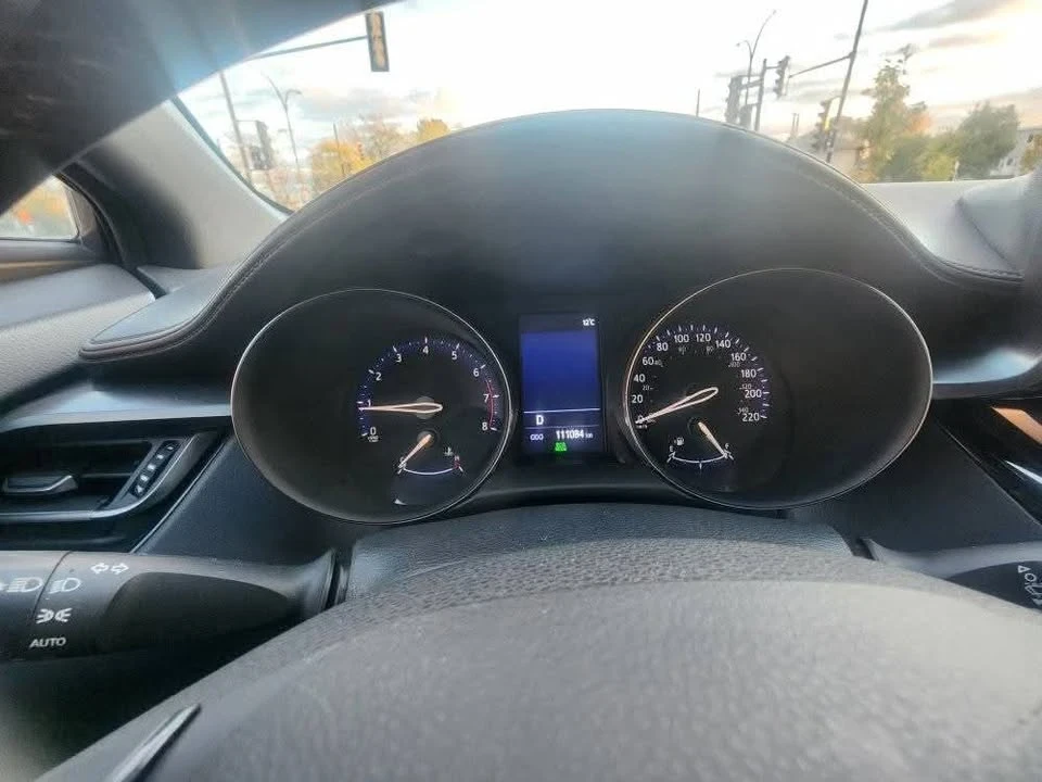 2019 Toyota C-HR - Image 5 of 7